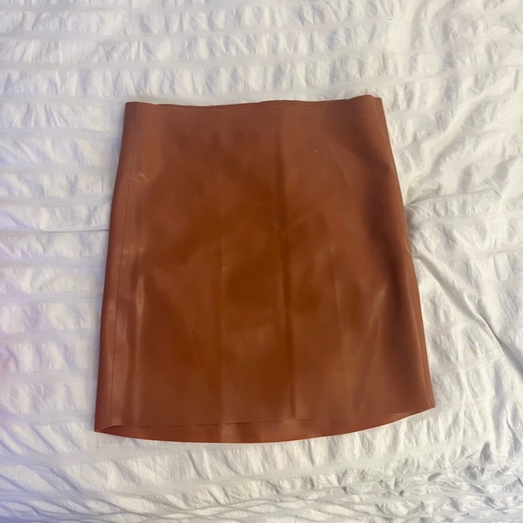 Skims bronze latex skirt - Picture 3 of 4